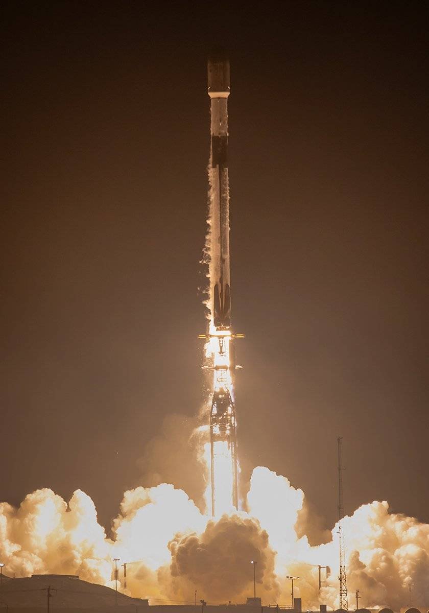 Falcon 9 rockets